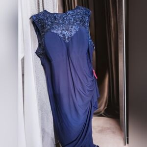 NWT R&M Richards Navy Sequined Sleeveless Full Length Gown Size 22w